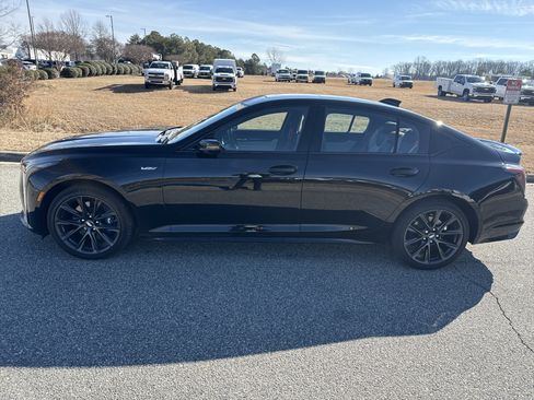 Used 2026 Cadillac CT5 V image 7