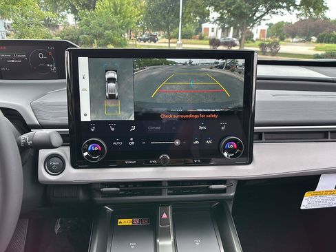New 2026 Toyota C-HR AWD/4WD image 37