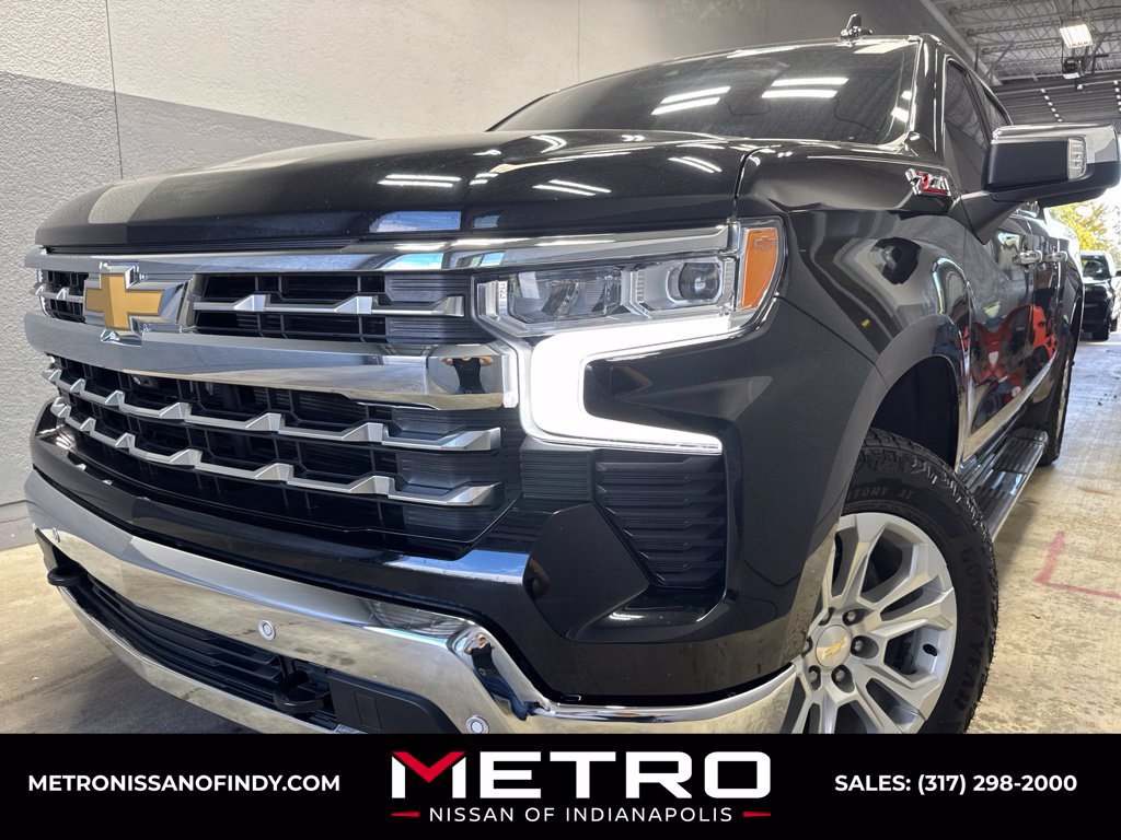 Used 2023 Chevrolet Silverado 1500 LTZ w/ LTZ Premium Package AWD/4WD image 1