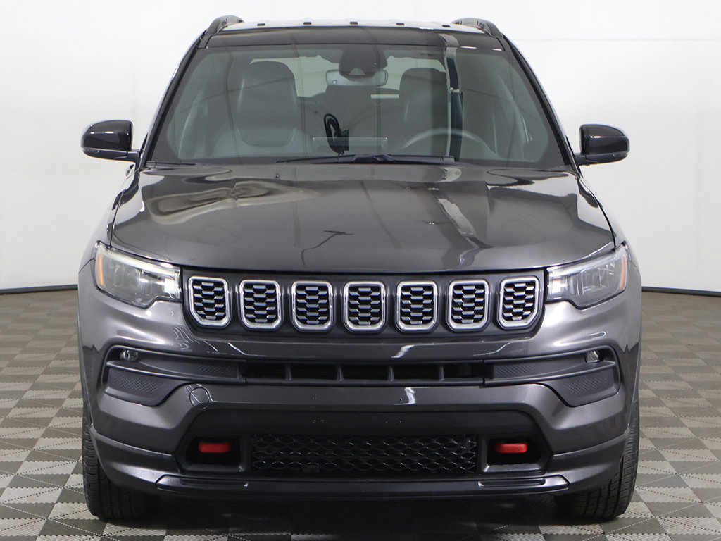 Used 2024 Jeep Compass Trailhawk AWD/4WD image 9