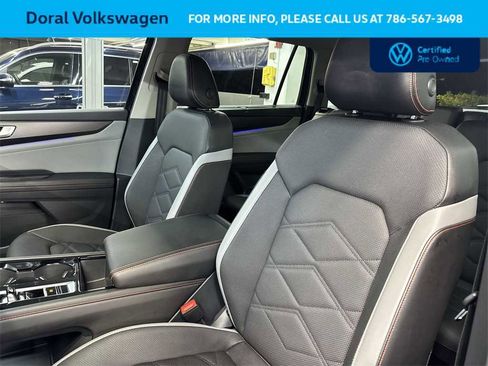 Certified 2025 Volkswagen Atlas Peak Edition SE image 14