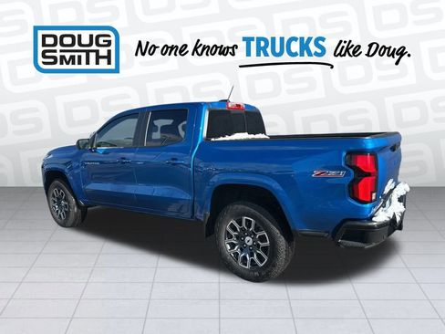 Used 2023 Chevrolet Colorado Z71 w/ Z71 Convenience Package 2 image 4