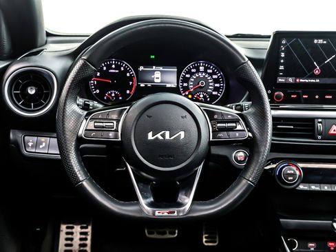 Used 2023 Kia Forte GT-Line w/ GT-Line Premium Package image 19