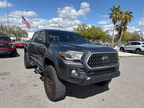Used 2019 Toyota Tacoma TRD Off-Road w/ Technology Package image 1