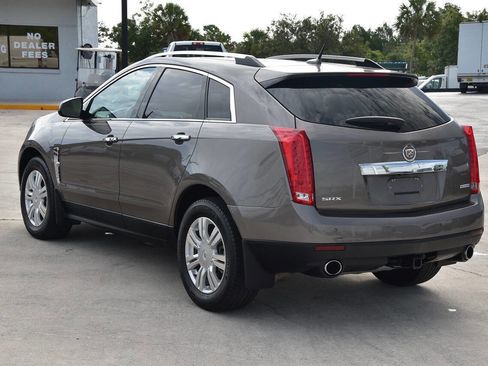 Used 2011 Cadillac SRX Luxury FWD image 4