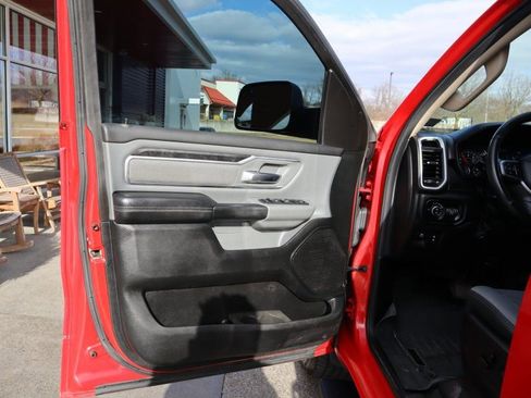 Used 2019 RAM 1500 Big Horn AWD/4WD image 15