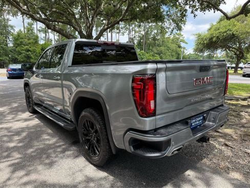 Used 2024 GMC Sierra 1500 Denali w/ Technology Package AWD/4WD image 3