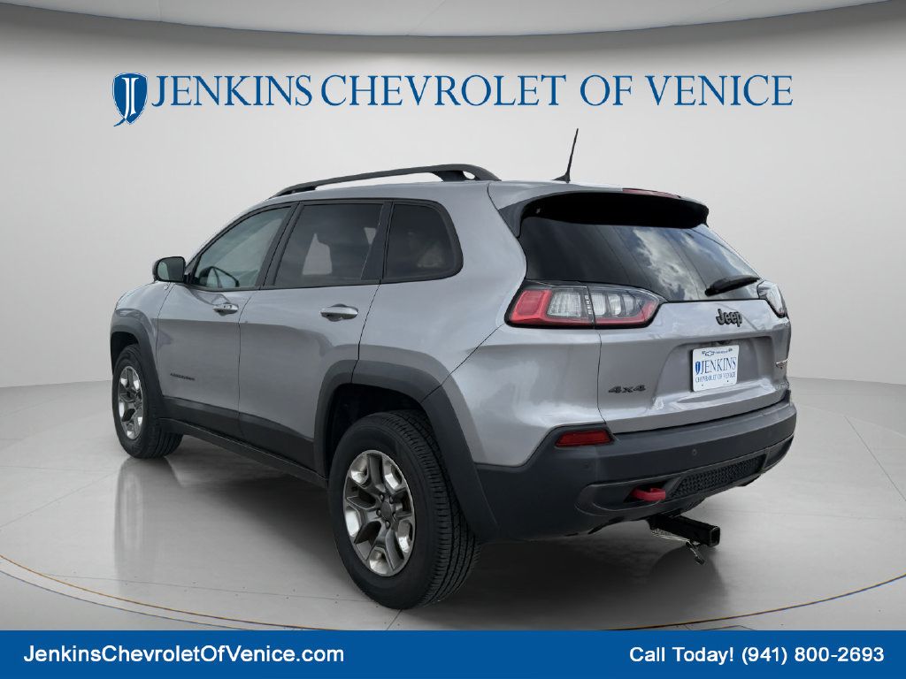 Used 2019 Jeep Cherokee Trailhawk w/ Cold Weather Group AWD/4WD image 7