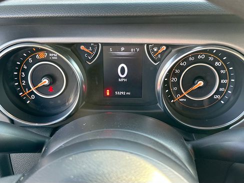 Used 2022 Jeep Wrangler Unlimited Sport image 12