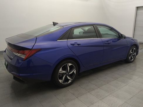 Used 2023 Hyundai Elantra Limited image 10