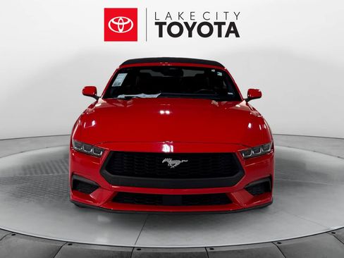 Used 2024 Ford Mustang Premium image 11