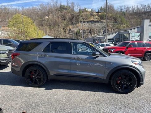 Used 2021 Ford Explorer ST w/ ST Street Pack AWD/4WD image 2