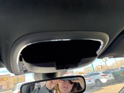 Used 2021 Jeep Cherokee Latitude Lux 80th Anniv w/ Quick Order Package 26U 80TH image 22