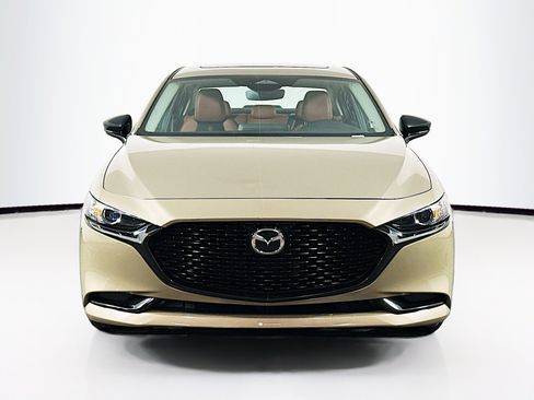 Used 2024 MAZDA MAZDA3 s image 2