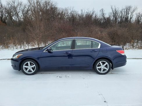 Used 2008 Honda Accord EX image 3