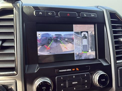 Used 2020 Ford F150 Raptor w/ Equipment Group 802A Luxury image 19