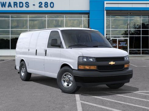 New 2025 Chevrolet Express 2500 w/ Driver Convenience Package image 7