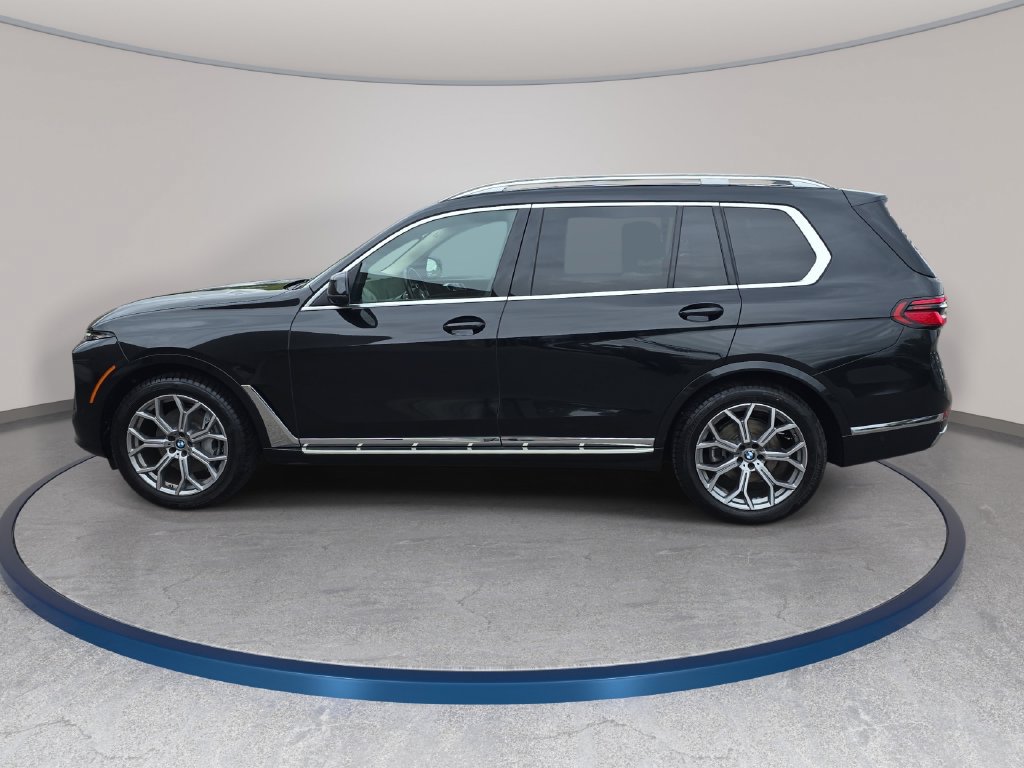 Used 2024 BMW X7 xDrive40i AWD/4WD image 9