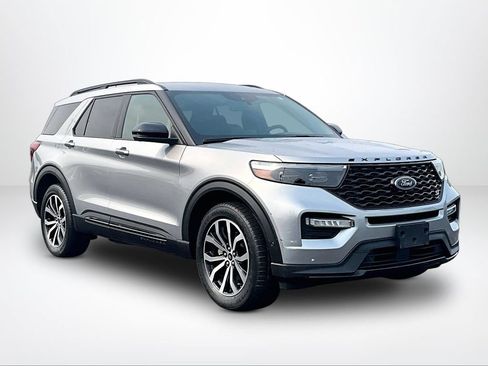Used 2020 Ford Explorer ST w/ Premium Technology Package AWD/4WD image 11