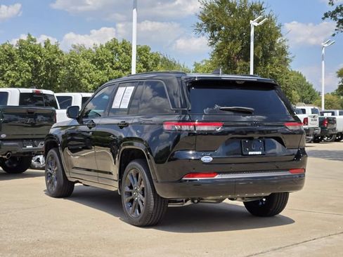 Certified 2026 Jeep Grand Cherokee Limited AWD/4WD image 5