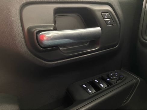 Used 2024 Chevrolet Silverado 1500 Custom Trail Boss w/ LPO, Dark Essentials Package image 31