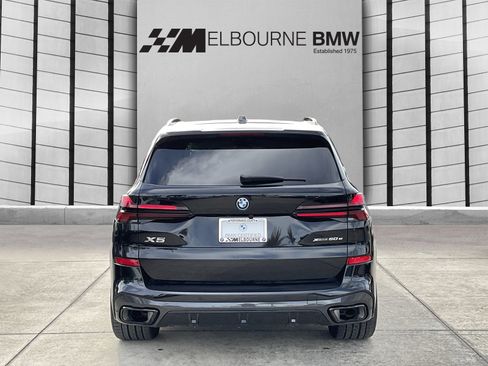 Certified 2025 BMW X5 xDrive50e w/ M Sport Package image 5