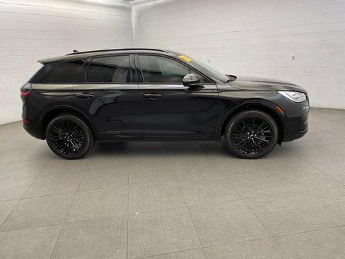 Used 2023 Lincoln Corsair Reserve w/ Equipment Group 202A AWD/4WD image 7