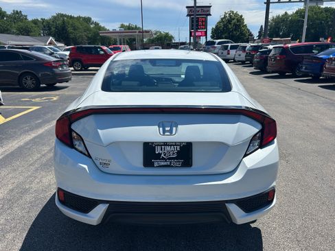 Used 2019 Honda Civic LX image 4