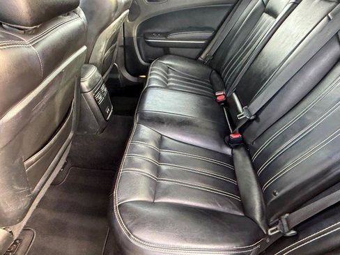 Used 2022 Chrysler 300 S image 17