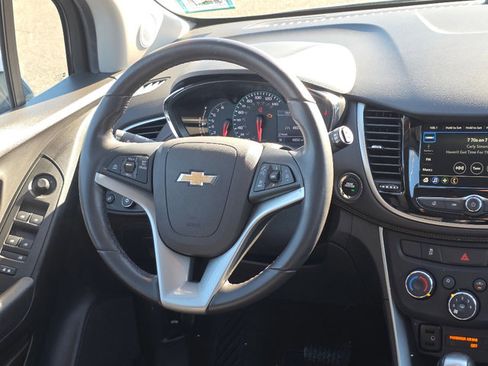Certified 2019 Chevrolet Trax LT w/ Driver Confidence Package image 25