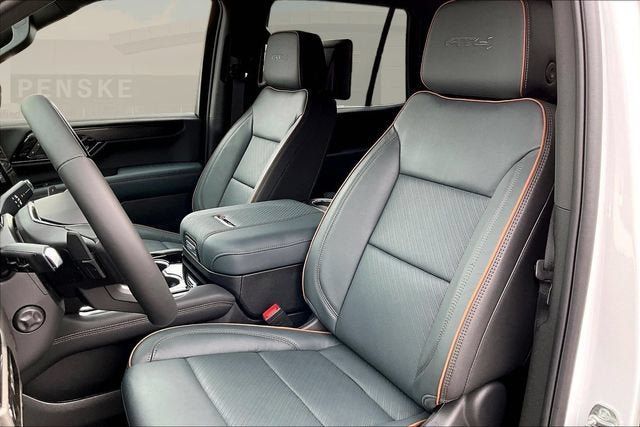 New 2026 GMC Yukon AT4 w/ AT4 Premium Plus Package AWD/4WD image 10
