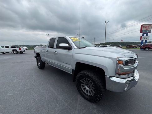Used 2017 Chevrolet Silverado 1500 LT w/ All Star Edition image 8
