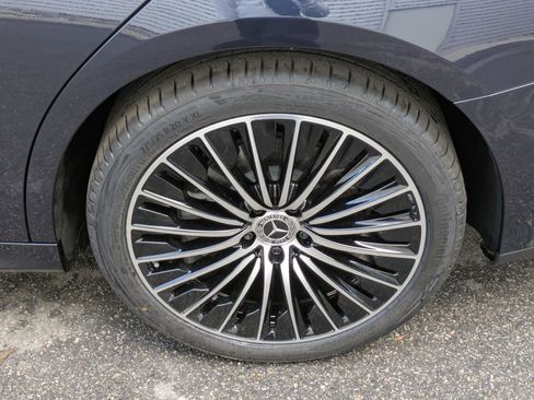 New 2026 Mercedes-Benz E 350 4MATIC Sedan image 18