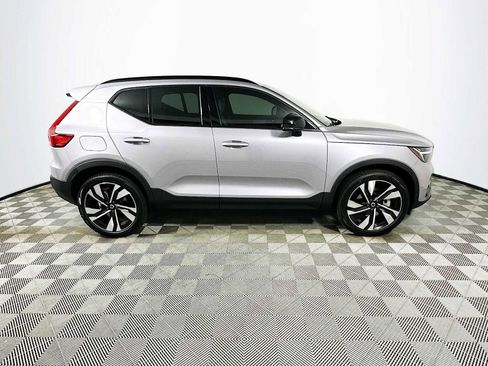 New 2026 Volvo XC40 B5 Ultra w/ Climate Package image 8