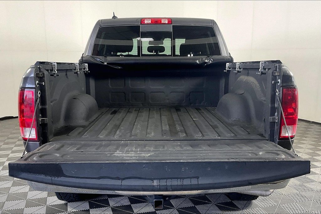 Used 2022 RAM 1500 Classic SLT w/ Electronics Group AWD/4WD image 35
