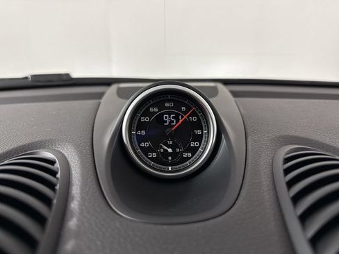 Used 2025 Porsche 718 Cayman S RWD image 28