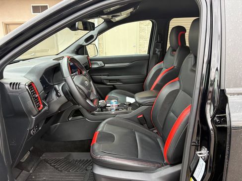 Used 2025 Ford Ranger Raptor AWD/4WD image 16