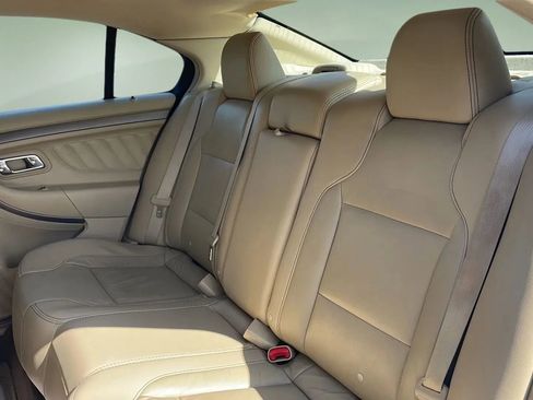 Used 2015 Ford Taurus SEL w/ Equipment Group 201A image 29