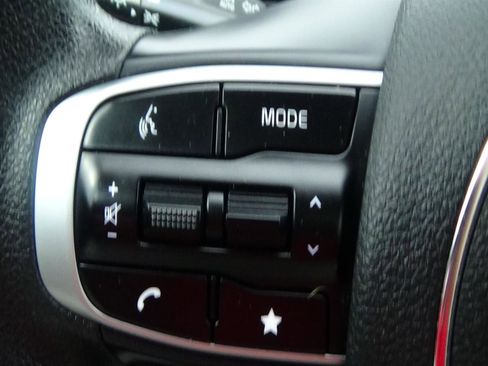 Used 2025 Kia K5 LXS FWD image 19