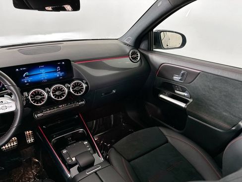 Certified 2023 Mercedes-Benz GLA 250 image 21