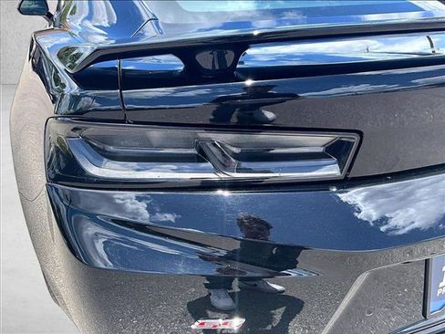 Used 2018 Chevrolet Camaro SS w/ Redline Edition RWD image 29