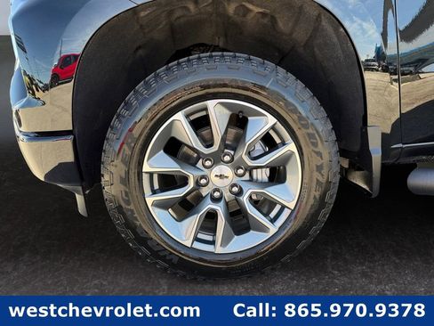 New 2026 Chevrolet Silverado 1500 RST w/ Safety Package AWD/4WD image 9