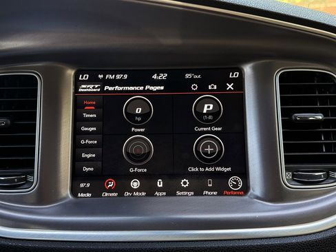 Used 2020 Dodge Charger Scat Pack RWD image 17