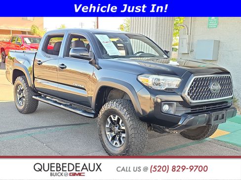Used 2018 Toyota Tacoma TRD Off-Road w/ Technology Package RWD image 1