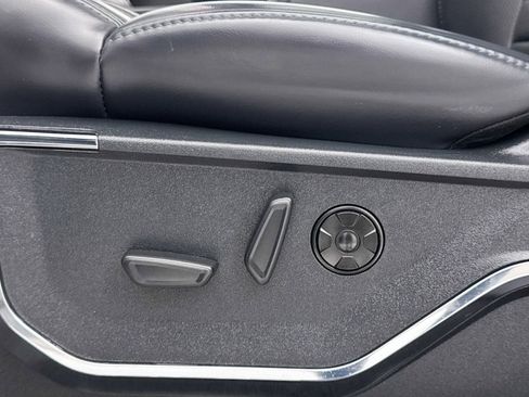 Used 2025 Ford F350 Platinum w/ Tremor Off-Road Package image 27