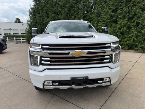 Used 2022 Chevrolet Silverado 2500 High Country AWD/4WD image 6
