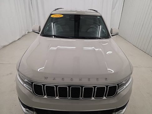 Used 2022 Jeep Wagoneer Series II AWD/4WD image 9