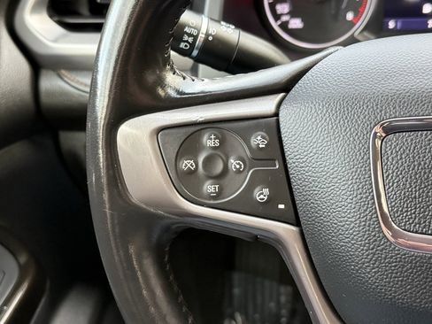 Used 2021 GMC Acadia AT4 w/ Preferred Package image 32