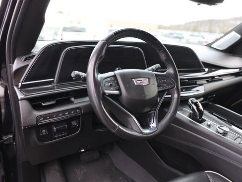 Used 2021 Cadillac Escalade Sport w/ Driver Assist Tech Package image 20