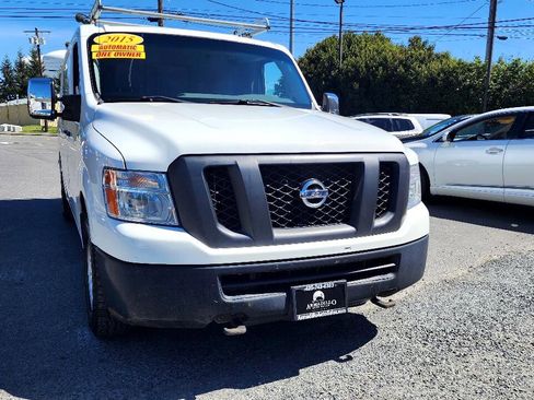 Used 2015 Nissan NV 2500 SV w/ Technology Package image 3